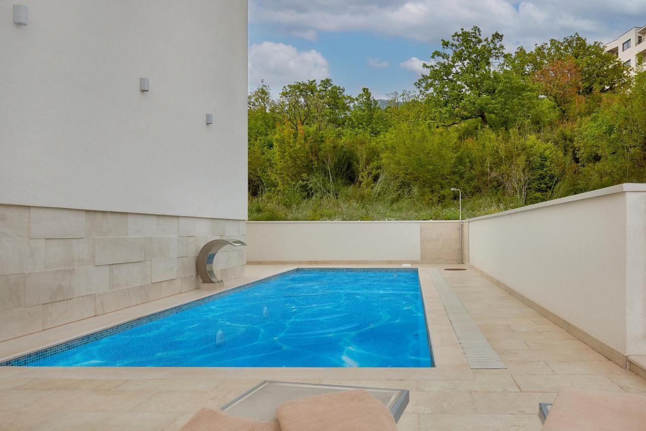 Garni Hotel Larimar Будва Екстер'єр фото